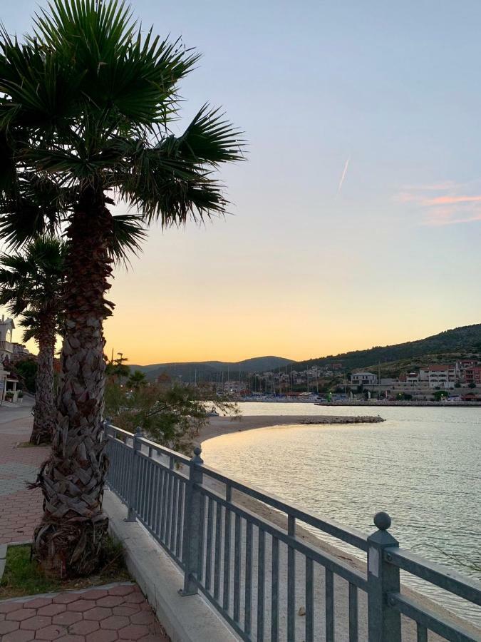 Apartment Remi, Penthouse With Balcony, Free Parking Marina  Exterior foto